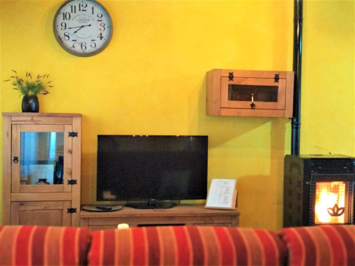 Casa Rural Madera Y Sal Salinas de Anana Ngoại thất bức ảnh